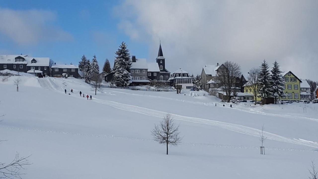 Hotel Schoene Aussicht Masserberg Zewnętrze zdjęcie