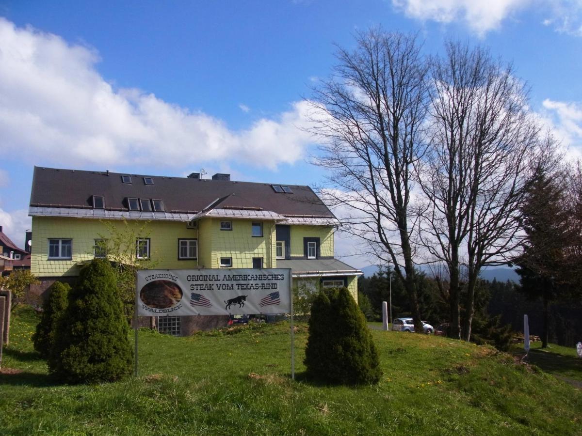 Hotel Schoene Aussicht Masserberg Zewnętrze zdjęcie